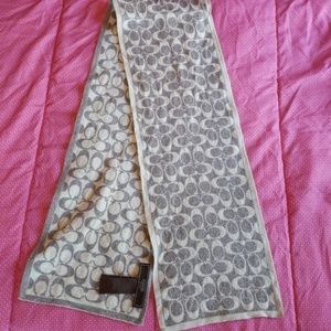 Coach scarf